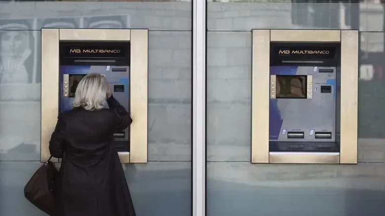 Withdrawing Cash in Portugal Fees, Pitfalls and Tips to Avoid Surprises