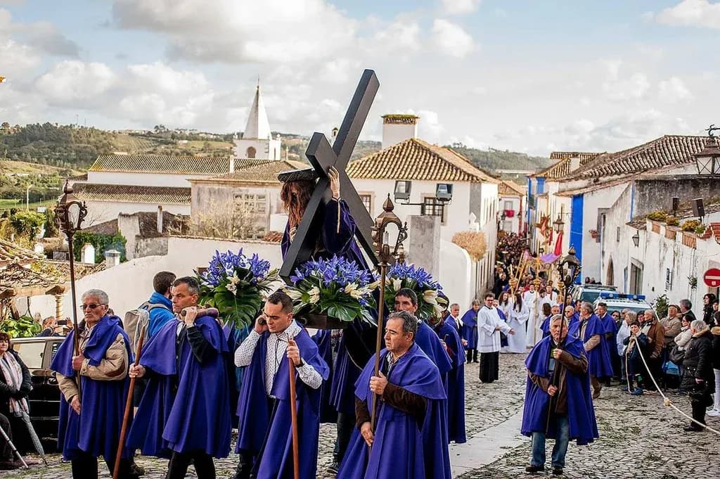 Religious processions, a Portugal between fervour and folklore