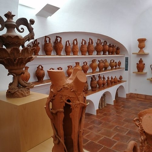 Traditional Pottery of Estremoz